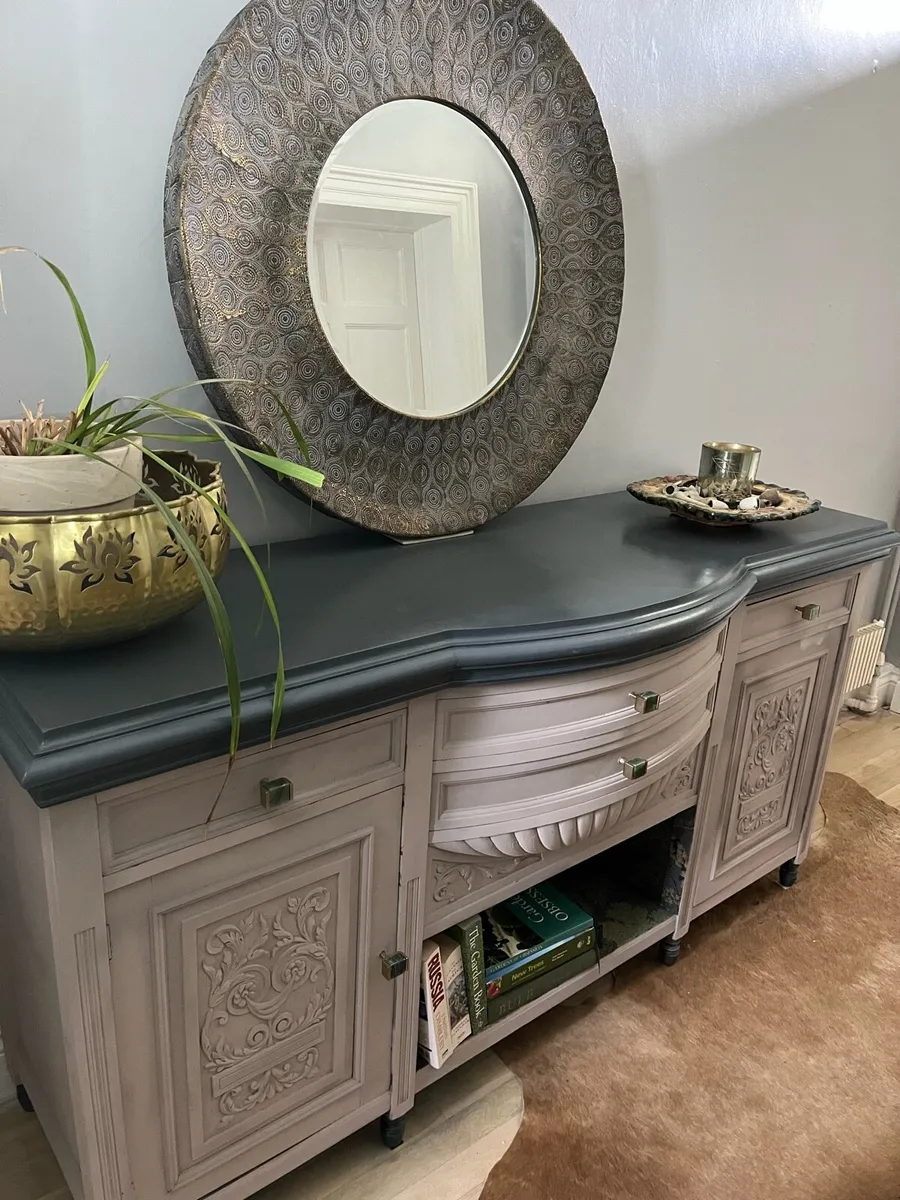 Side board/ dresser - Image 2