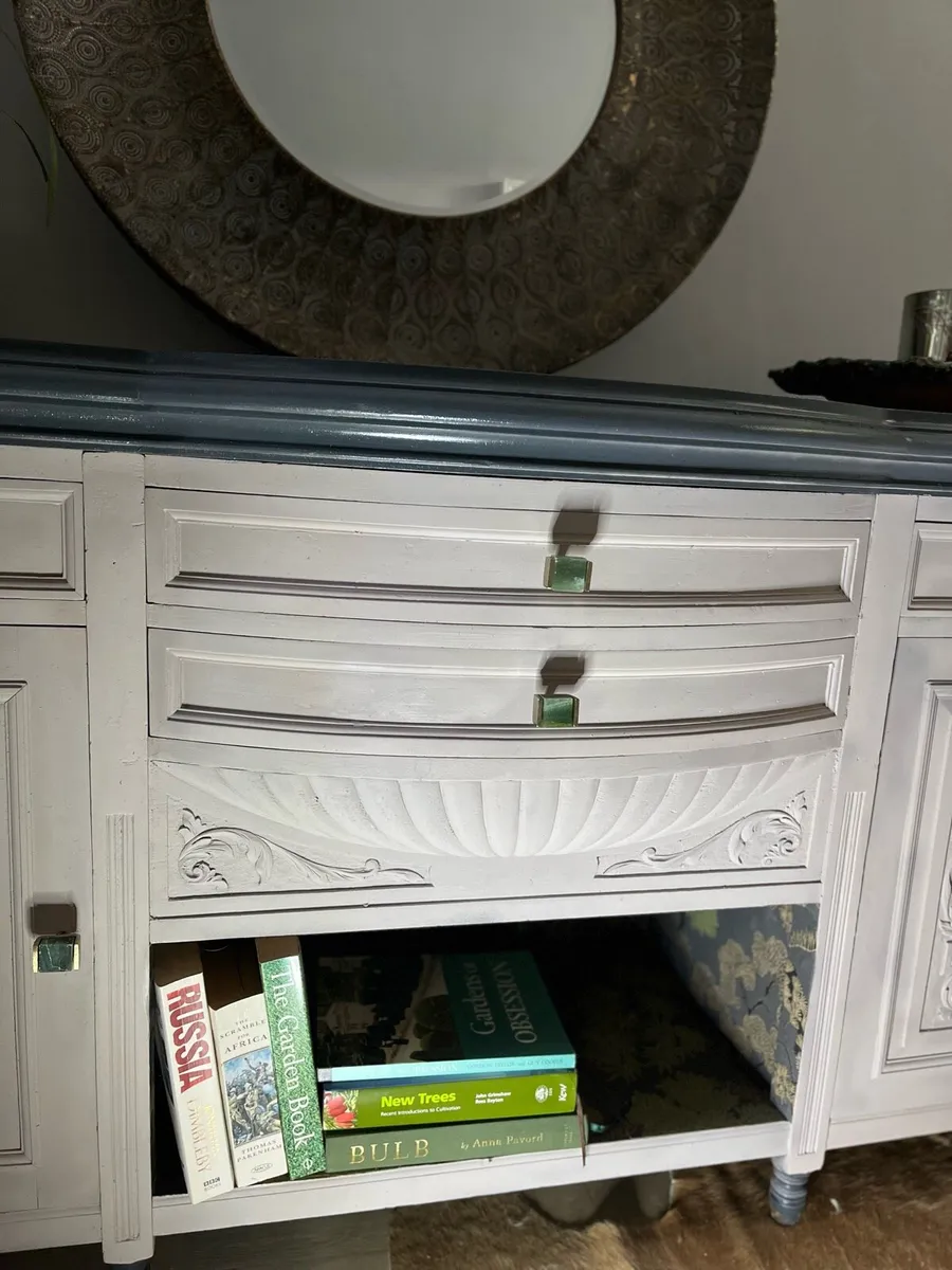 Side board/ dresser - Image 4