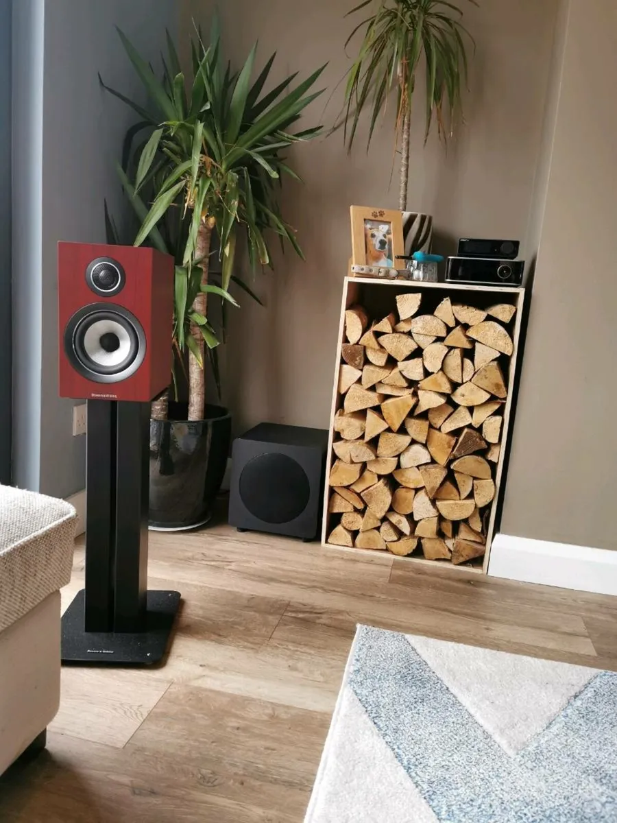 Speakers - Image 4