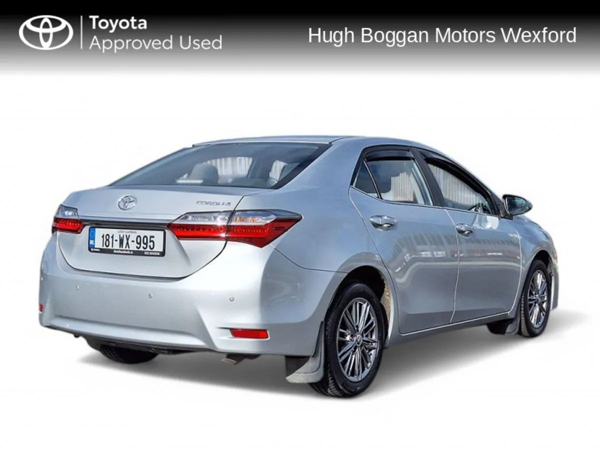 Toyota Corolla 1.33 Luna Sport Saloon  High Speci - Image 2