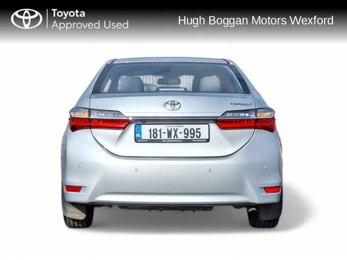 Toyota Corolla 1.33 Luna Sport Saloon  High Speci - Image 4