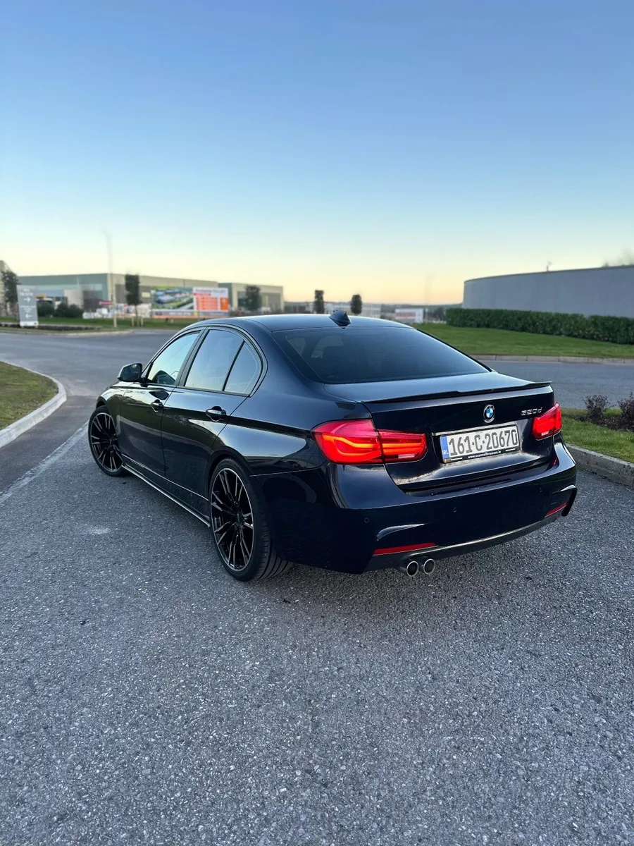 BMW 3-Series 2016 - Image 4