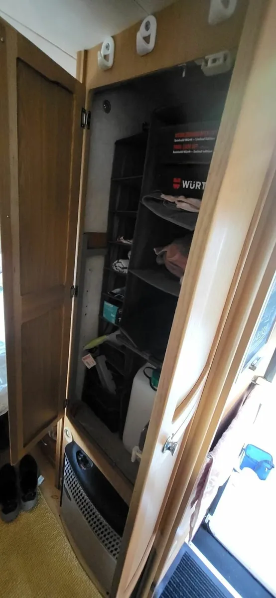 Camper - Image 4