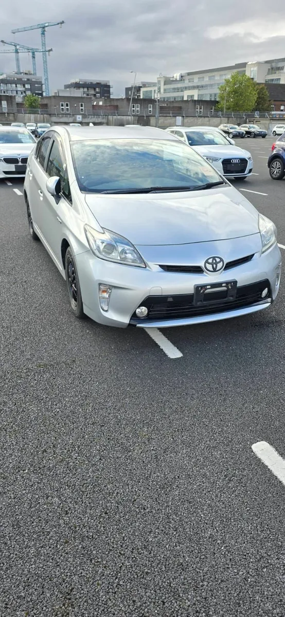 Toyota Prius FOR BREAKING