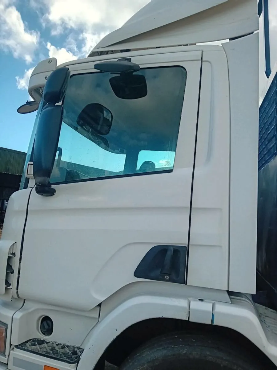 Scania 260 - Image 4