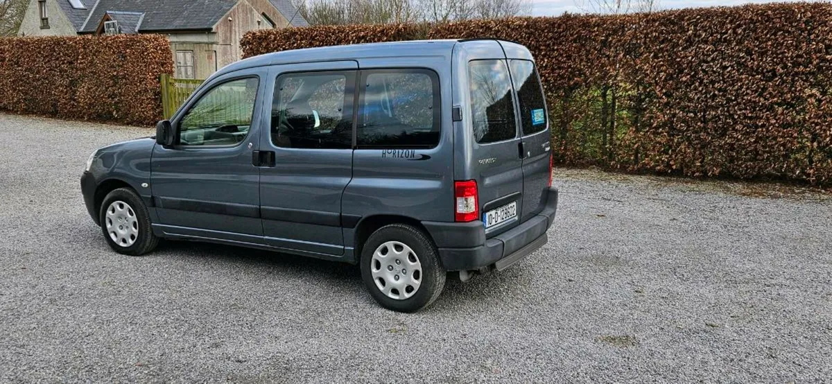 Peugeot Partner Wheelchair Car - Image 4
