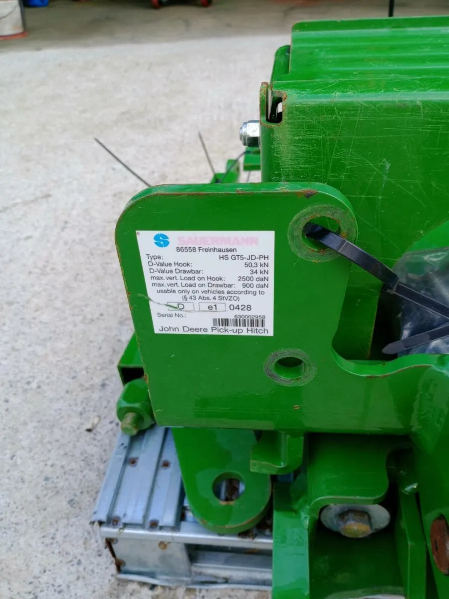 John Deere 5m pick up hitch new - Image 2