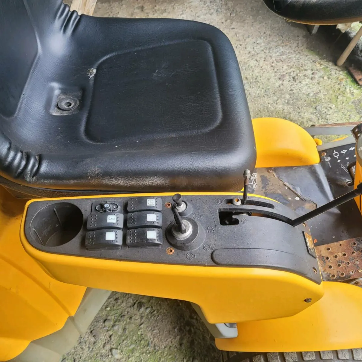 Lawnmower - Image 4
