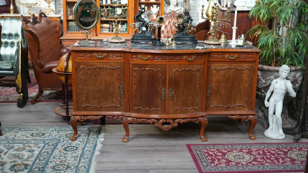 📌Antique Spanish Louis XV-Style Sideboard with Ma - Image 1