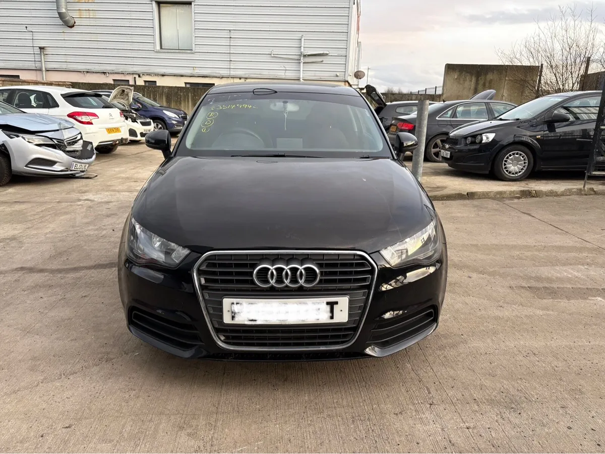 FOR BREAKING 2010 AUDI A1 1.6 Diesel Manual - Image 2