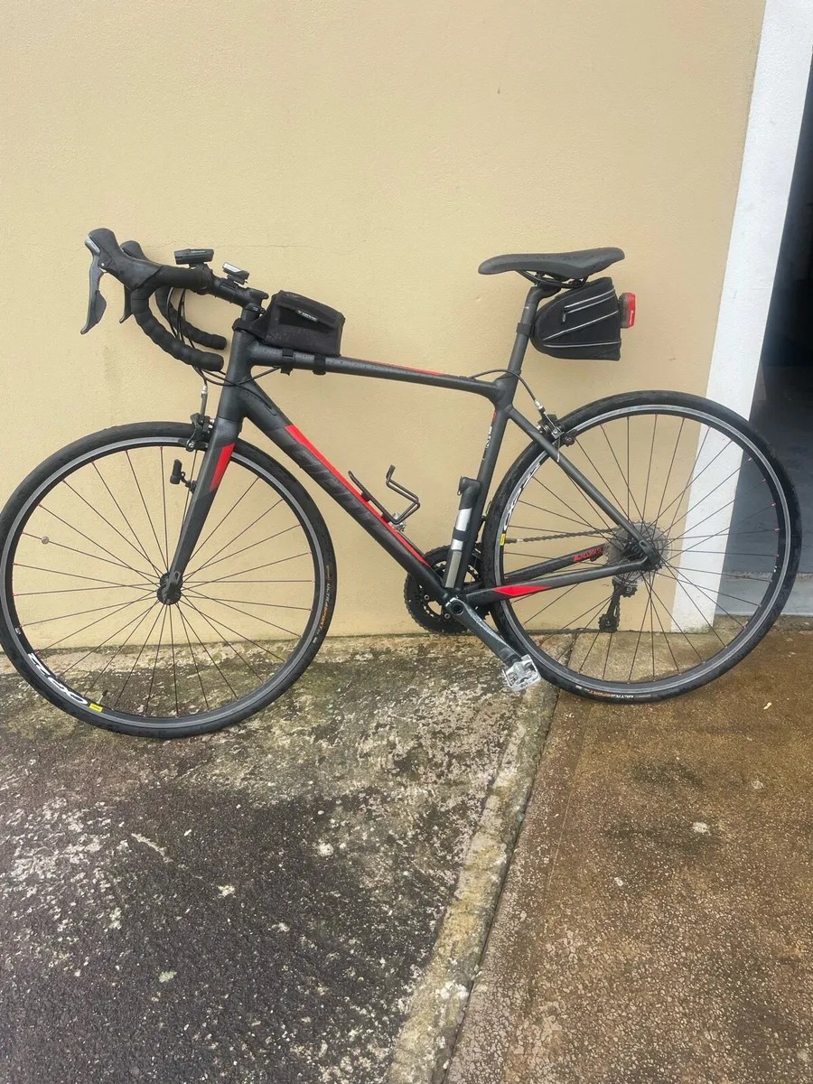 Giant contend, Tiagra 10 spd - Image 1
