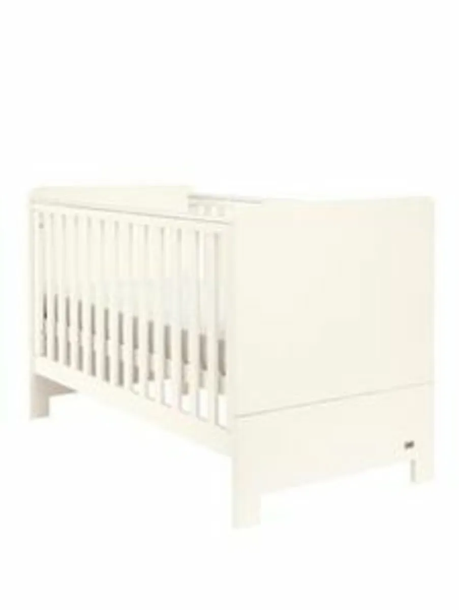 Mamas and Papas Haxby Ivory Cot and Drawers - Image 2