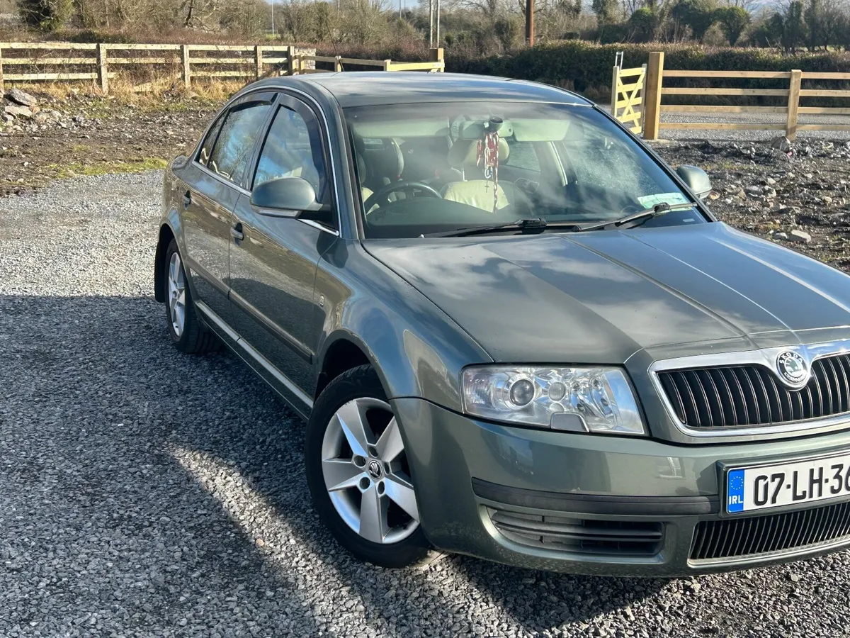 Skoda Superb 2007 - Image 4