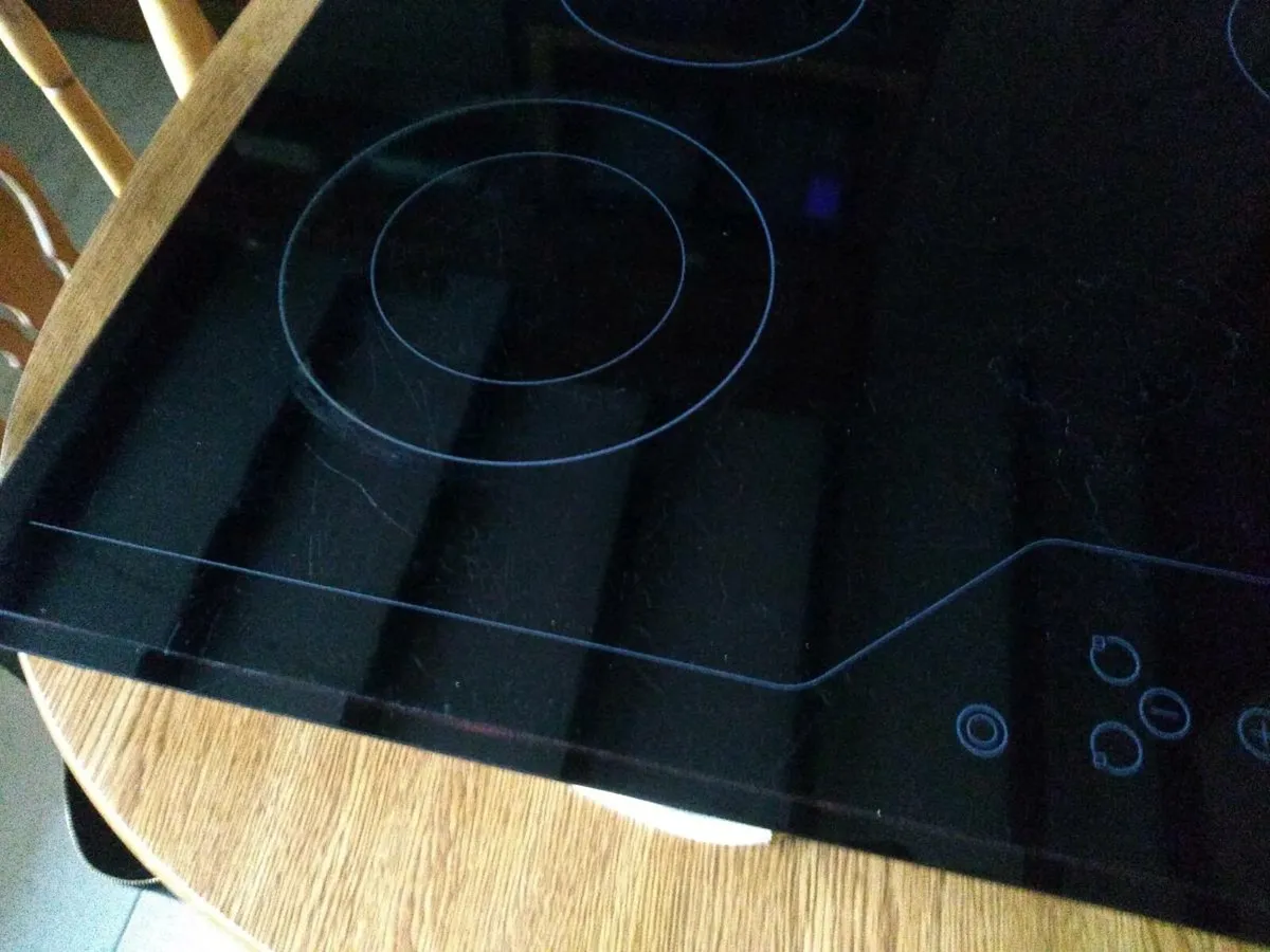 Electric Hob - Image 2