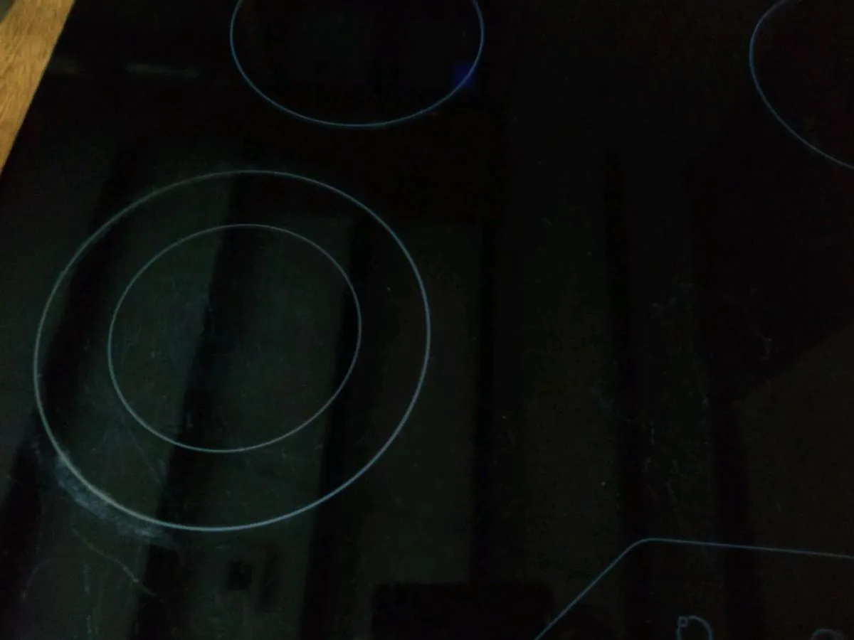 Electric Hob - Image 4