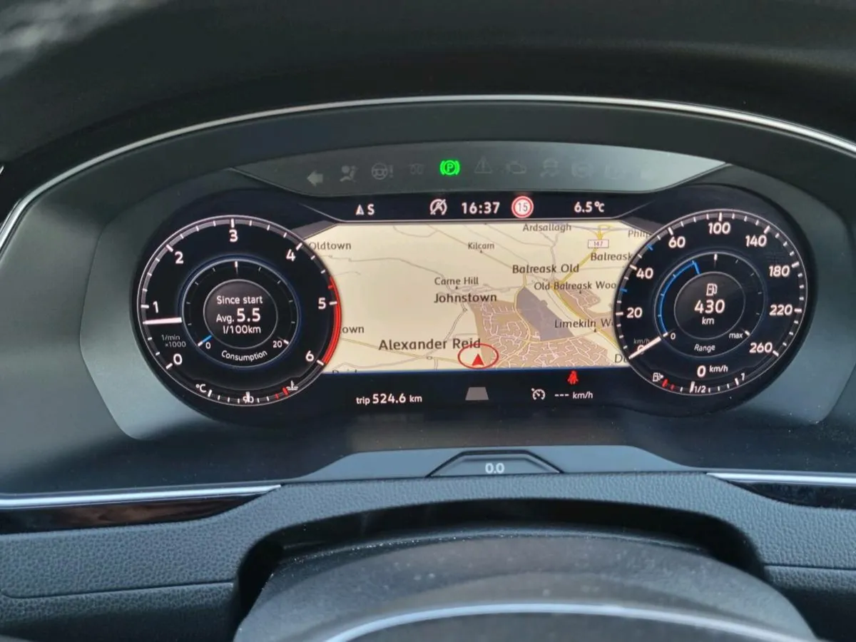 2018 Volkswagen Passat Estate Highline Edition - Image 3
