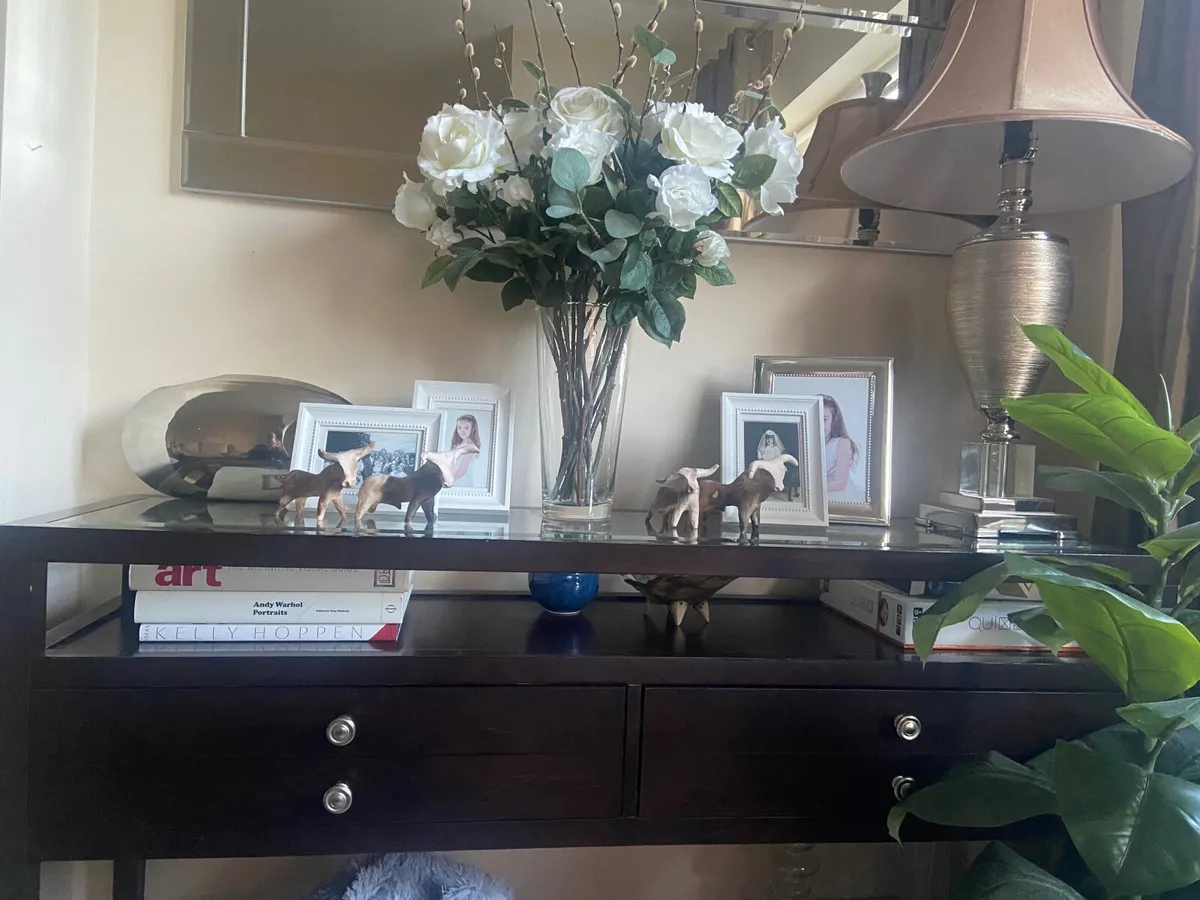 3 Living room tables  - Meadows & Byrne - Image 1