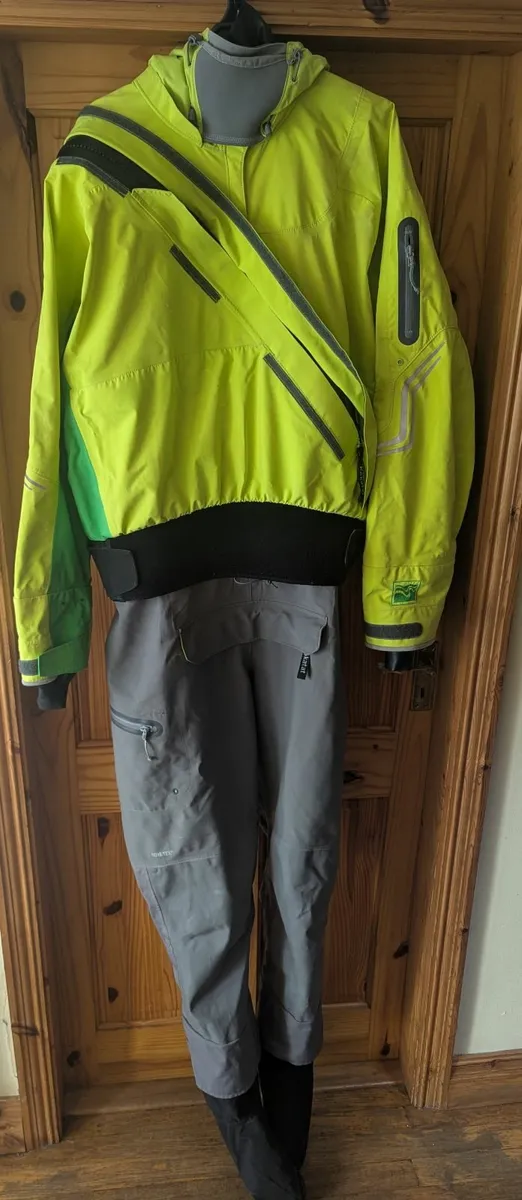 Kokatat Men's Goretex Drysuit - Image 1