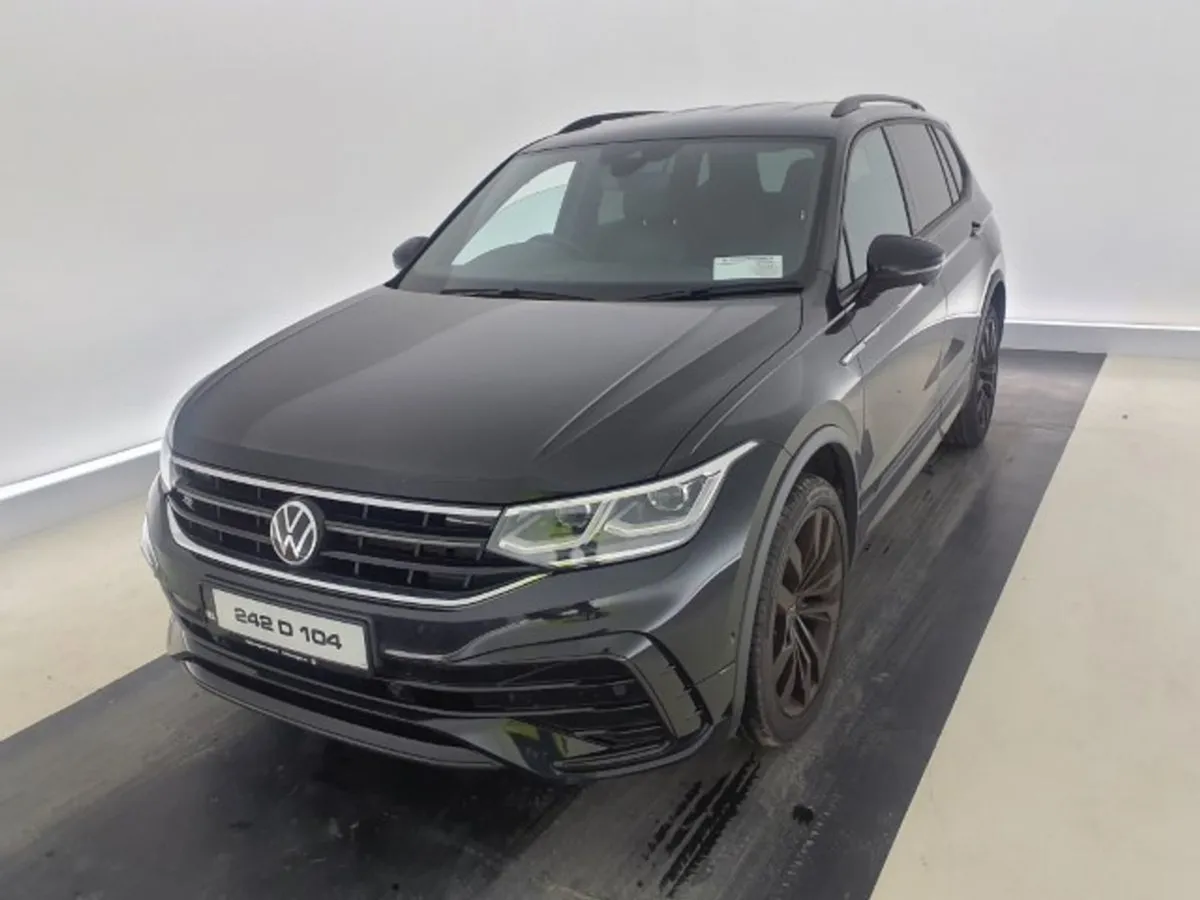 Volkswagen Tiguan A7 R-line 2.0 Tdi D7f 150 5dr - - Image 1