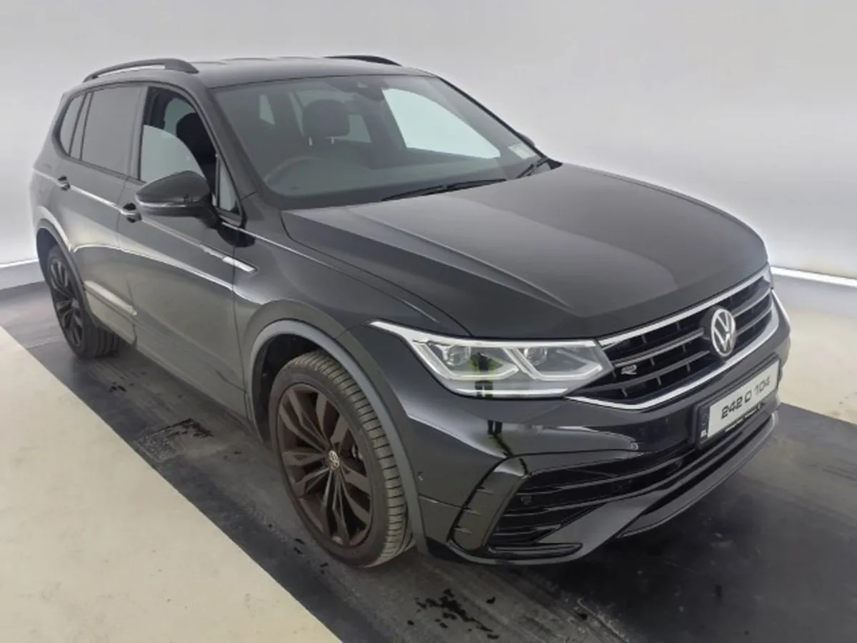 Volkswagen Tiguan A7 R-line 2.0 Tdi D7f 150 5dr - - Image 2
