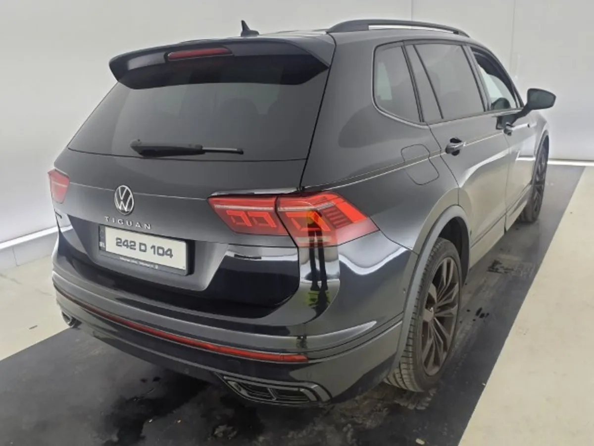 Volkswagen Tiguan A7 R-line 2.0 Tdi D7f 150 5dr - - Image 3
