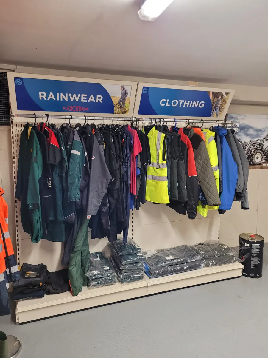 Farm clothing - Image 1