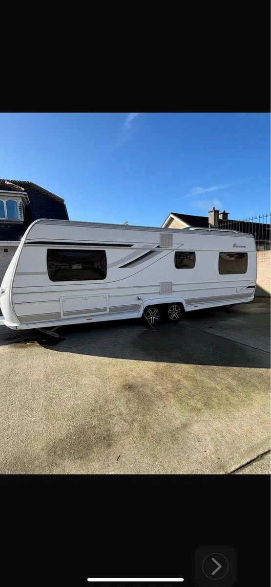 Caravans - Image 2