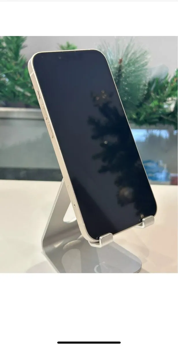 iPhone 14 Plus - Image 3