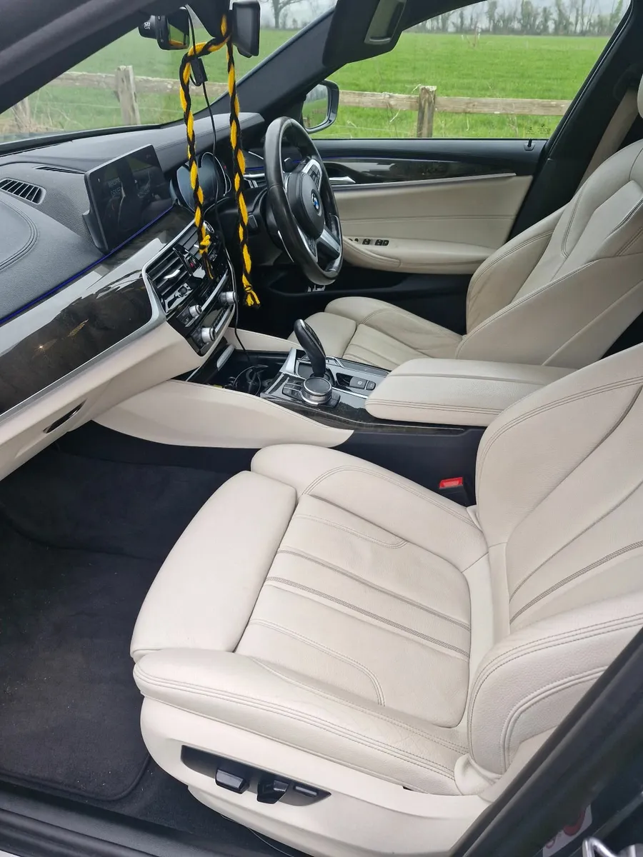 BMW 5-Series 2017 - Image 4