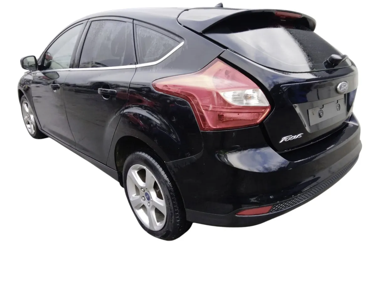 2014 FORD FOCUS Breaking/Dismantling - Image 4