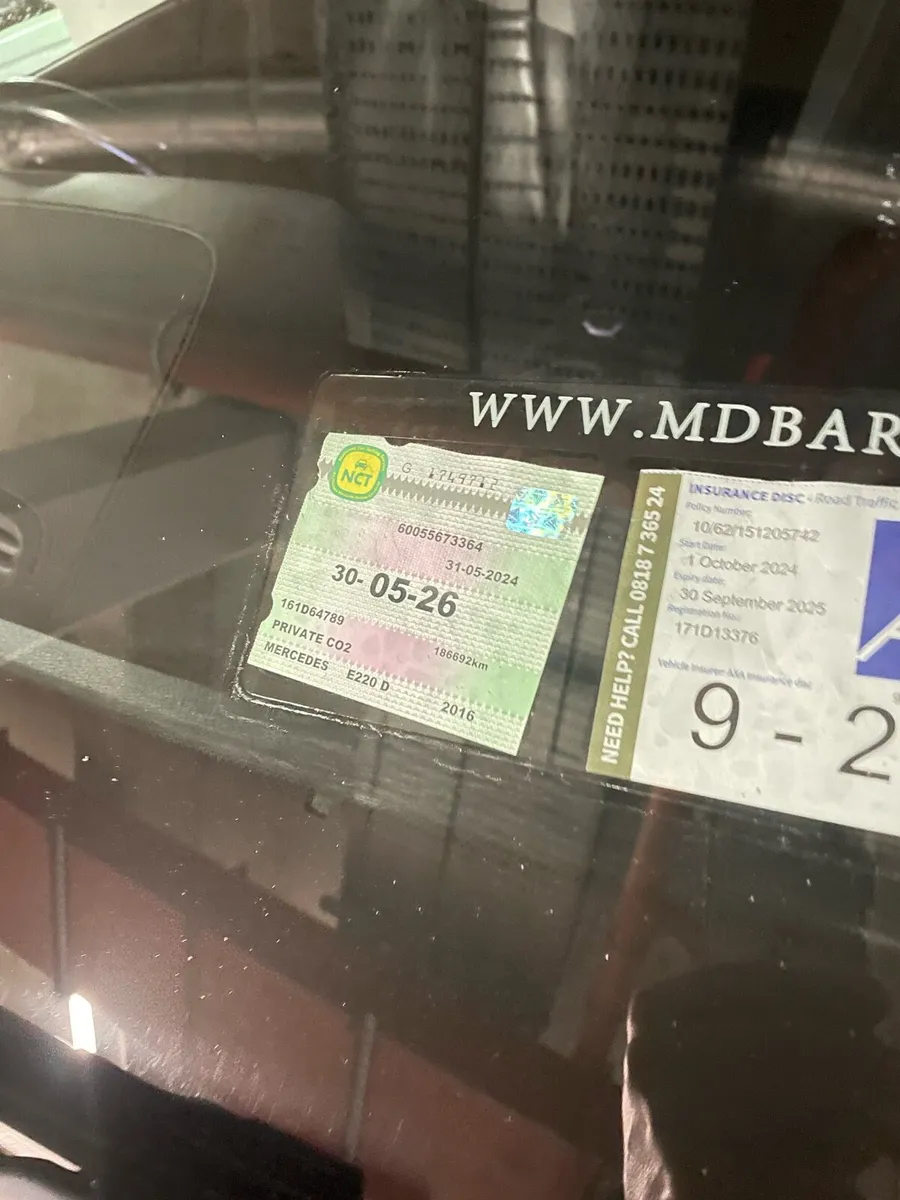 Mercedes E220 - Image 3