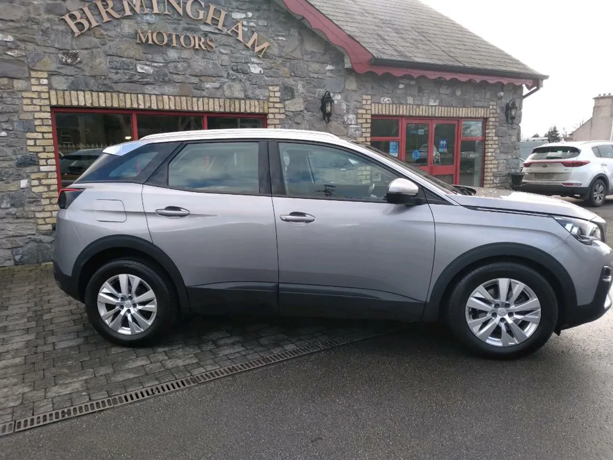 PEUGEOT 3008 ACTIVE 1.6 HDI AUTOMATIC - Image 4