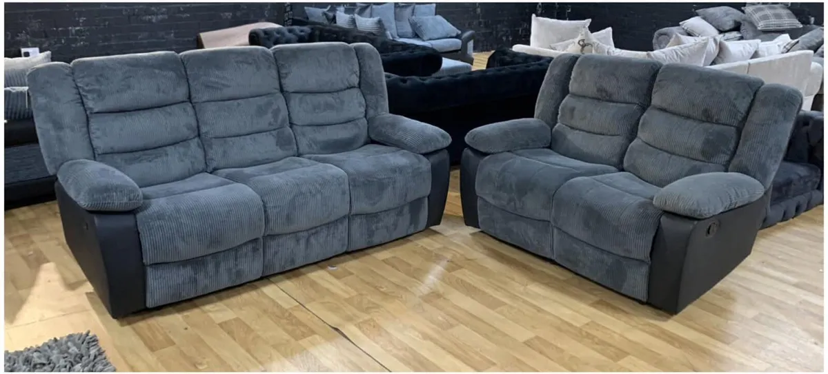 The New 3+2 Rio Sofa FREE DELIVERY - Image 3