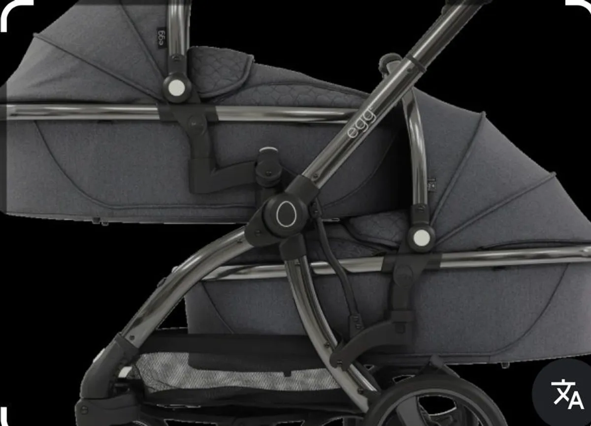 Egg 3 Pram - Image 1