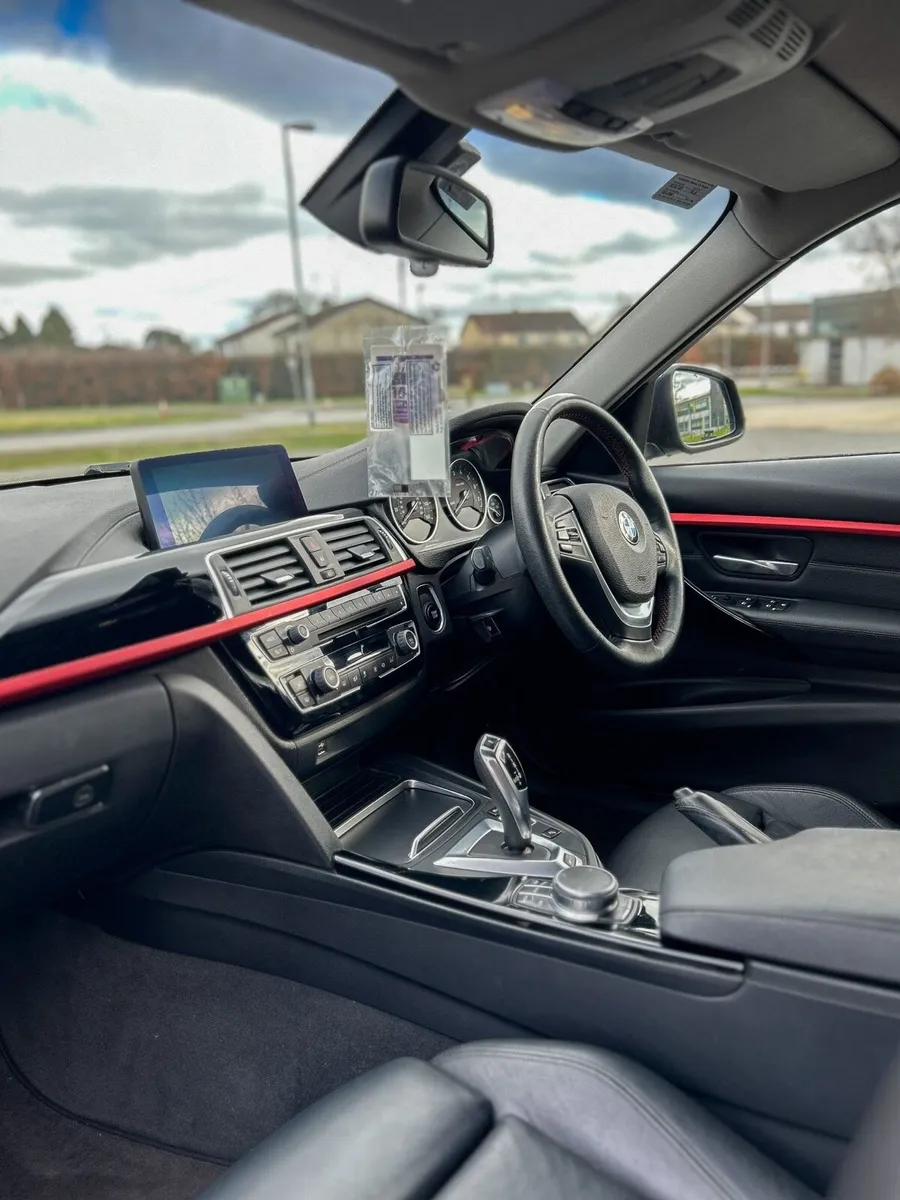 BMW 3 Series 330E Sport Auto 2018 - Image 2