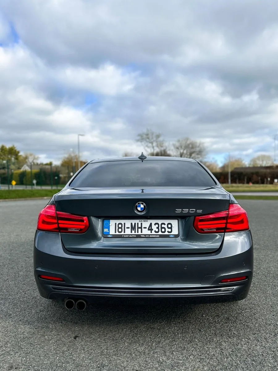 BMW 3 Series 330E Sport Auto 2018 - Image 3