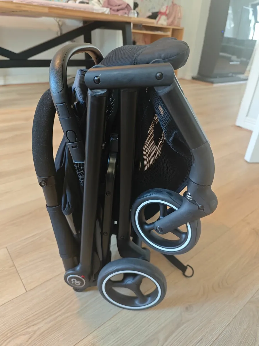 stroller - Image 3