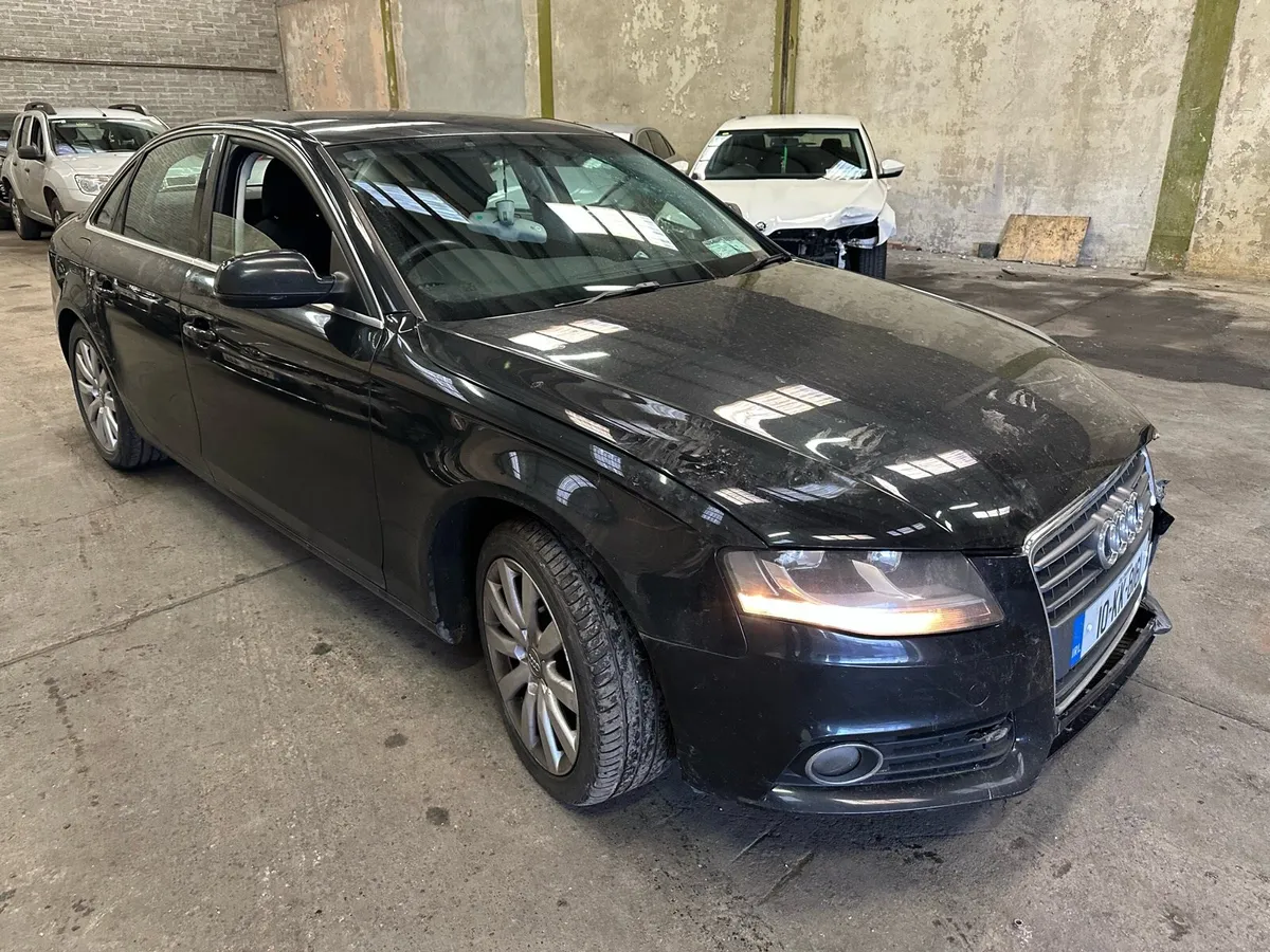 2010 Audi A4 2.0tdi DRIVE HOME - Image 2