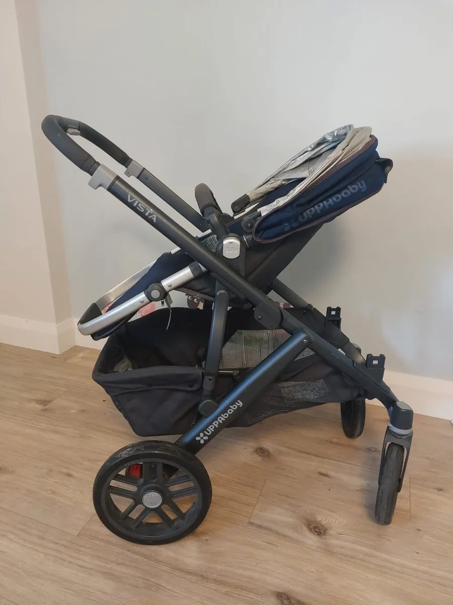 Uppa Baby Vista (2016 model) - Image 1