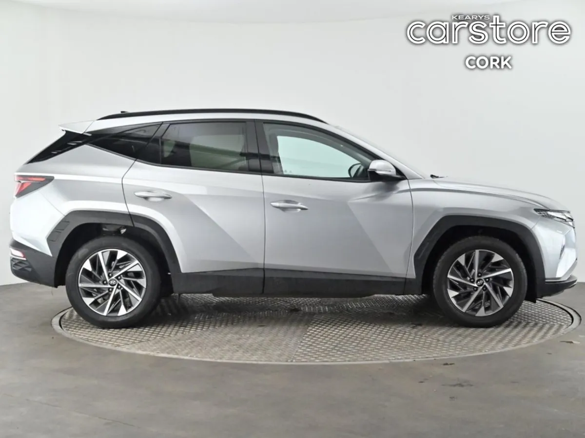 Hyundai Tucson 2WD Executive - Image 3