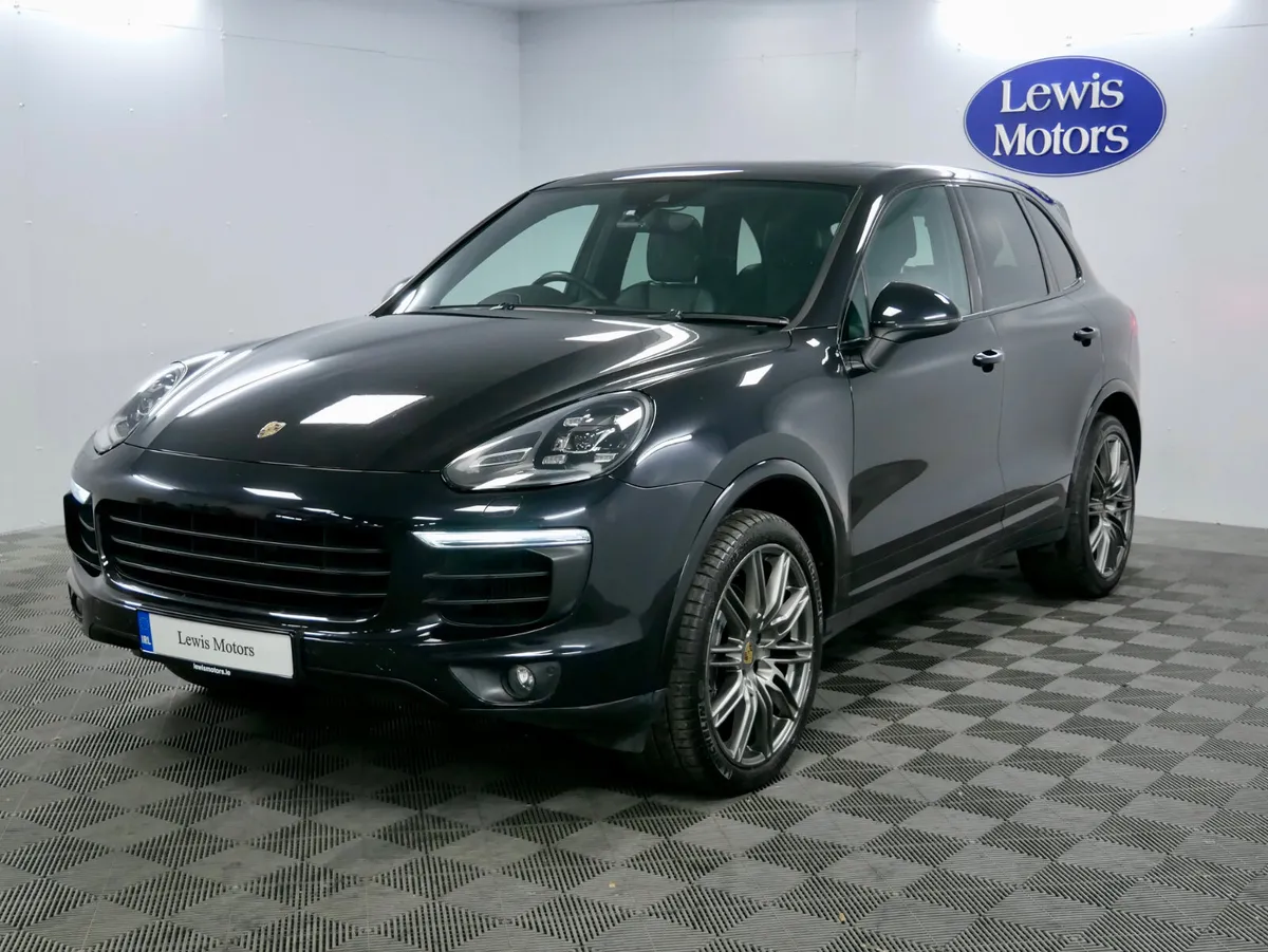 2018 Porsche Cayenne Diesel **DEPOSIT TAKEN** - Image 4
