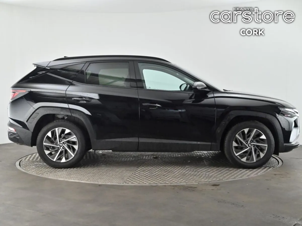 Hyundai Tucson 2WD Executive - Image 3