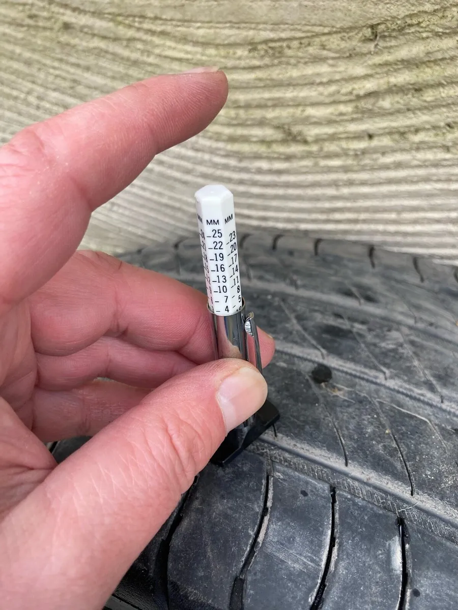 Lot 90 Skoda Seat Vw Audi alloys - Image 3