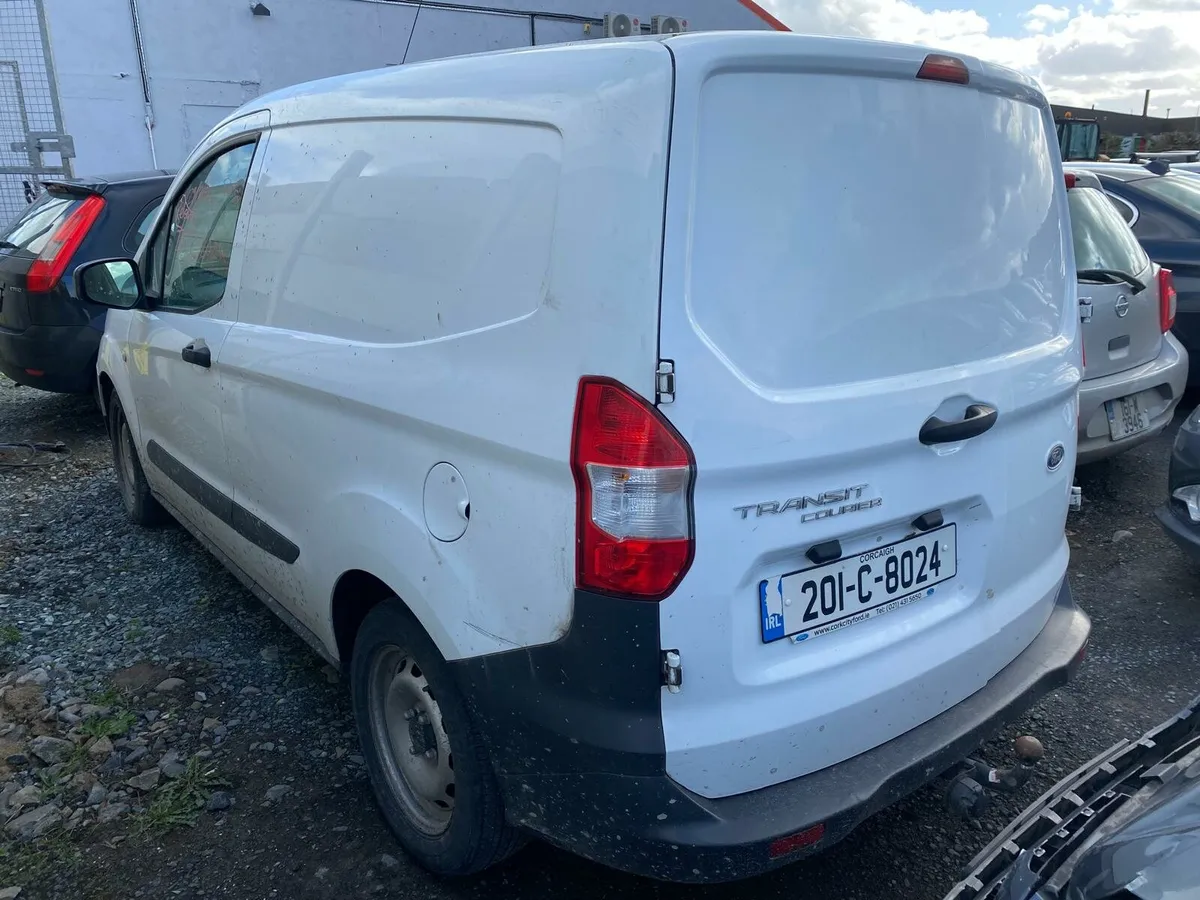 Ford Courier 2020 1.4 diesel ⛽️ - Image 2