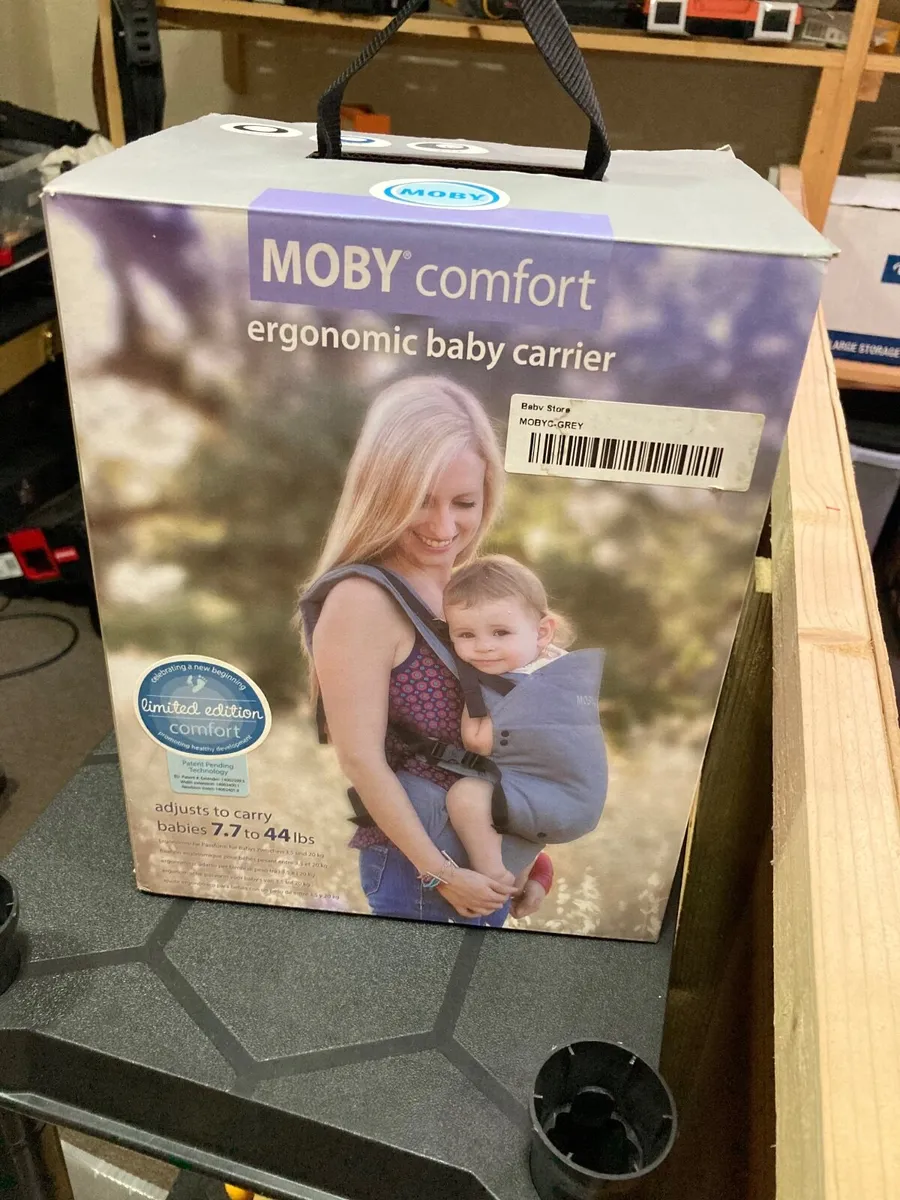 Baby carrier - Image 1