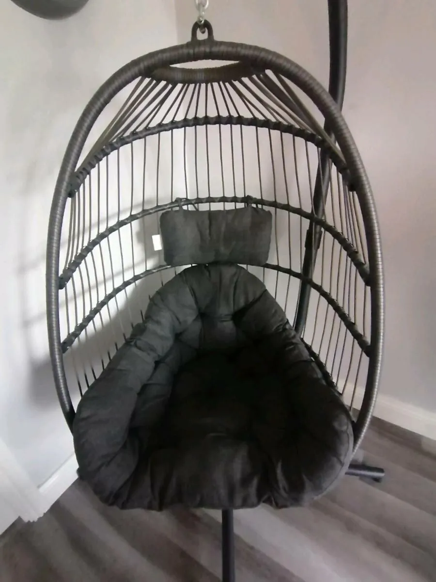 Egg chair - Image 1