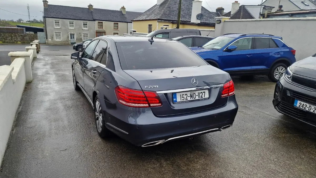 Mercedes-Benz E-Class 2015 - Image 3