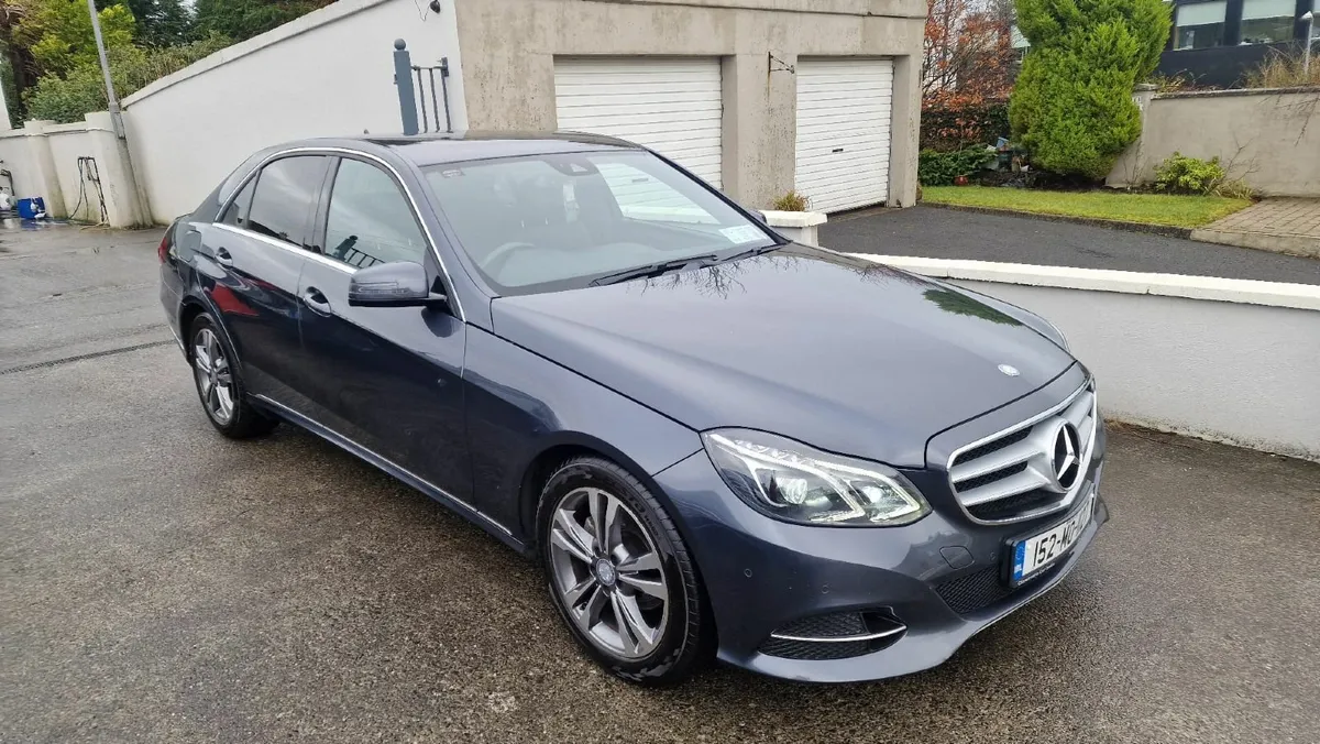 Mercedes-Benz E-Class 2015 - Image 1