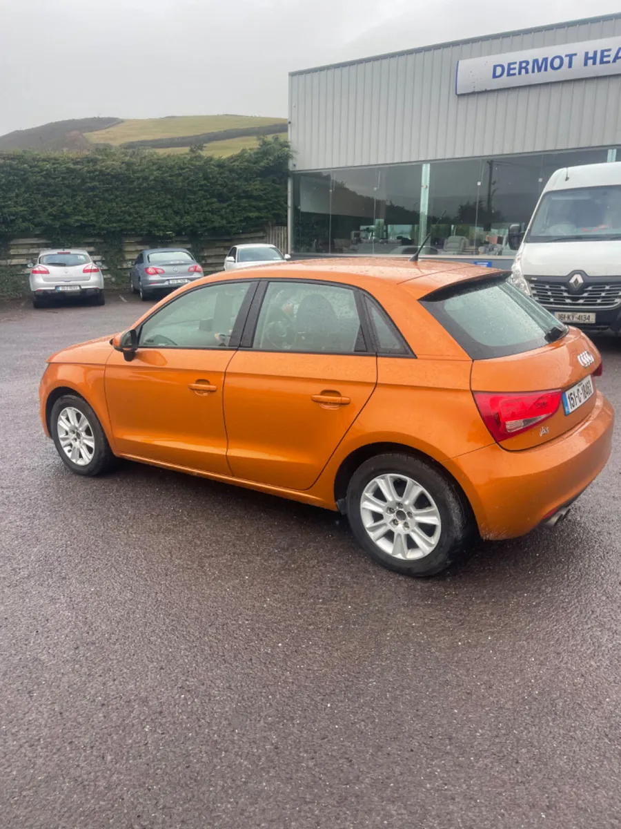 Audi A1 2015 - Image 2