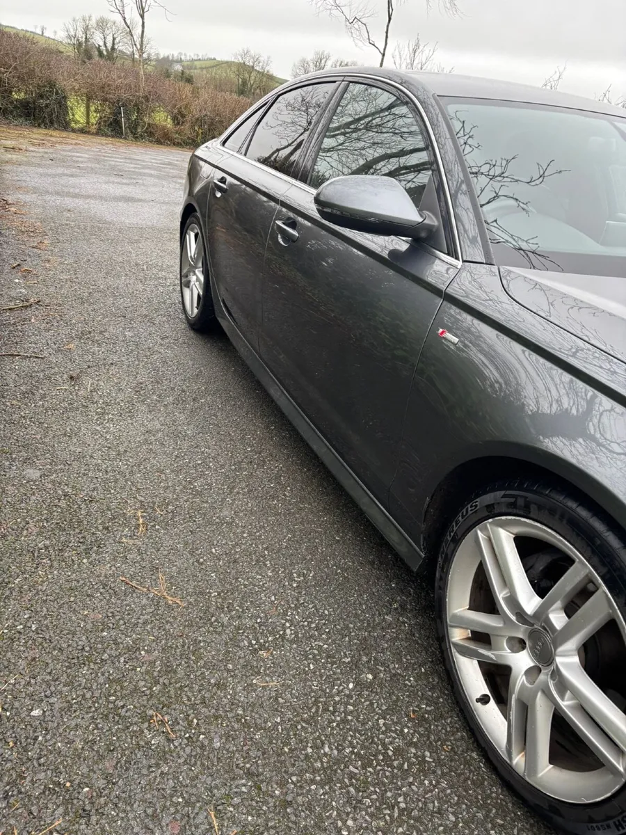 15 Audi A6 s line ultra - Image 4